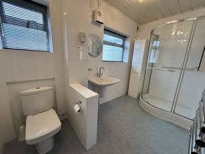 Photo 24- click for photo gallery